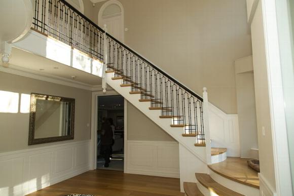 MAIN BUILDING CONTRACTOR in London and South East